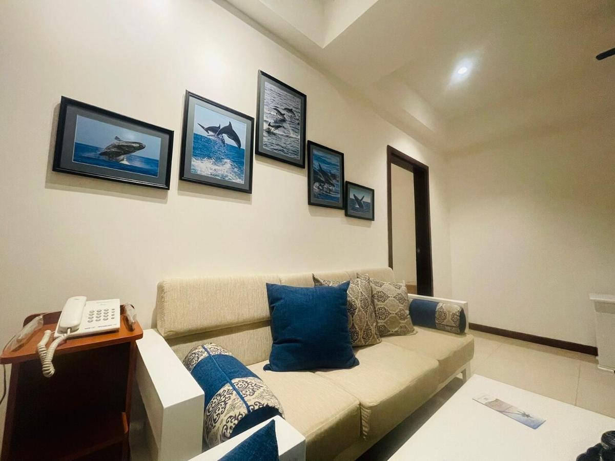 Trincomalee Ocean Front Condos Exterior photo